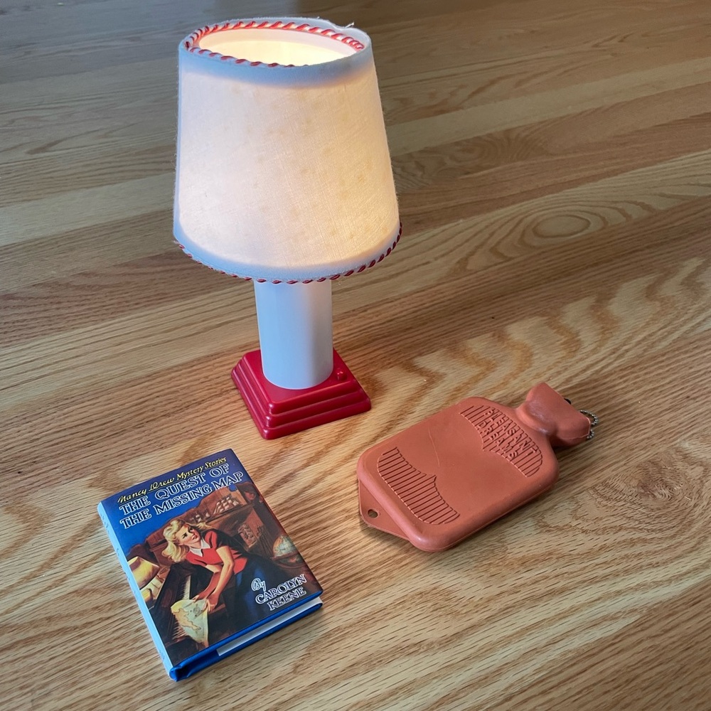 Vintage - 1991 Pleasant Company - Molly - book, lamp and water bottle
